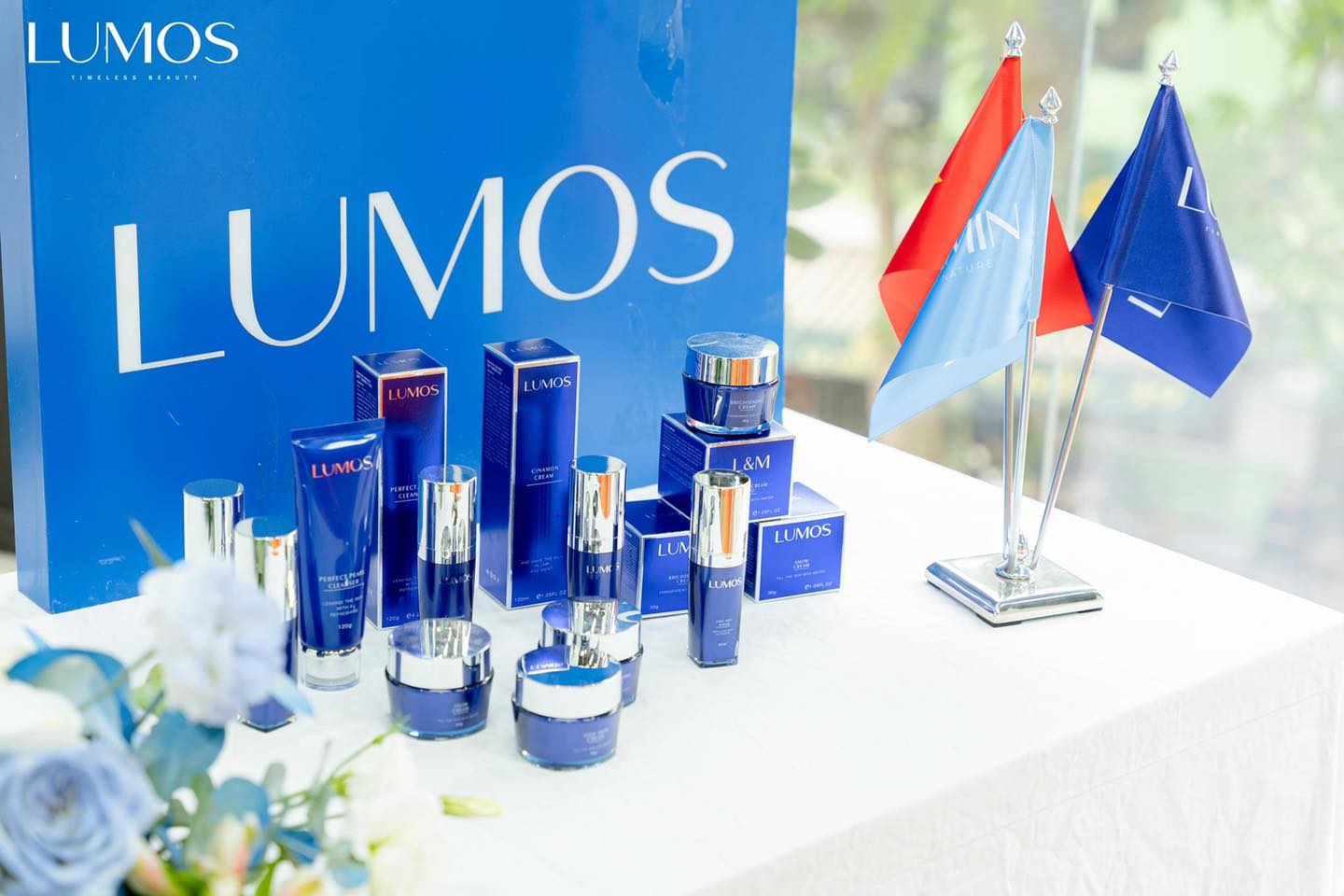 Sản phẩm Lumos Beauty L&M 2 đang được phân phối độc quyền tại Việt Nam